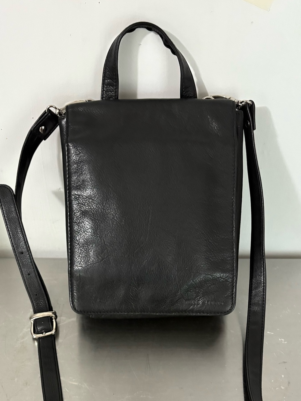 Pelle Studio quality leather cross body wallet bag organizer vintage journal